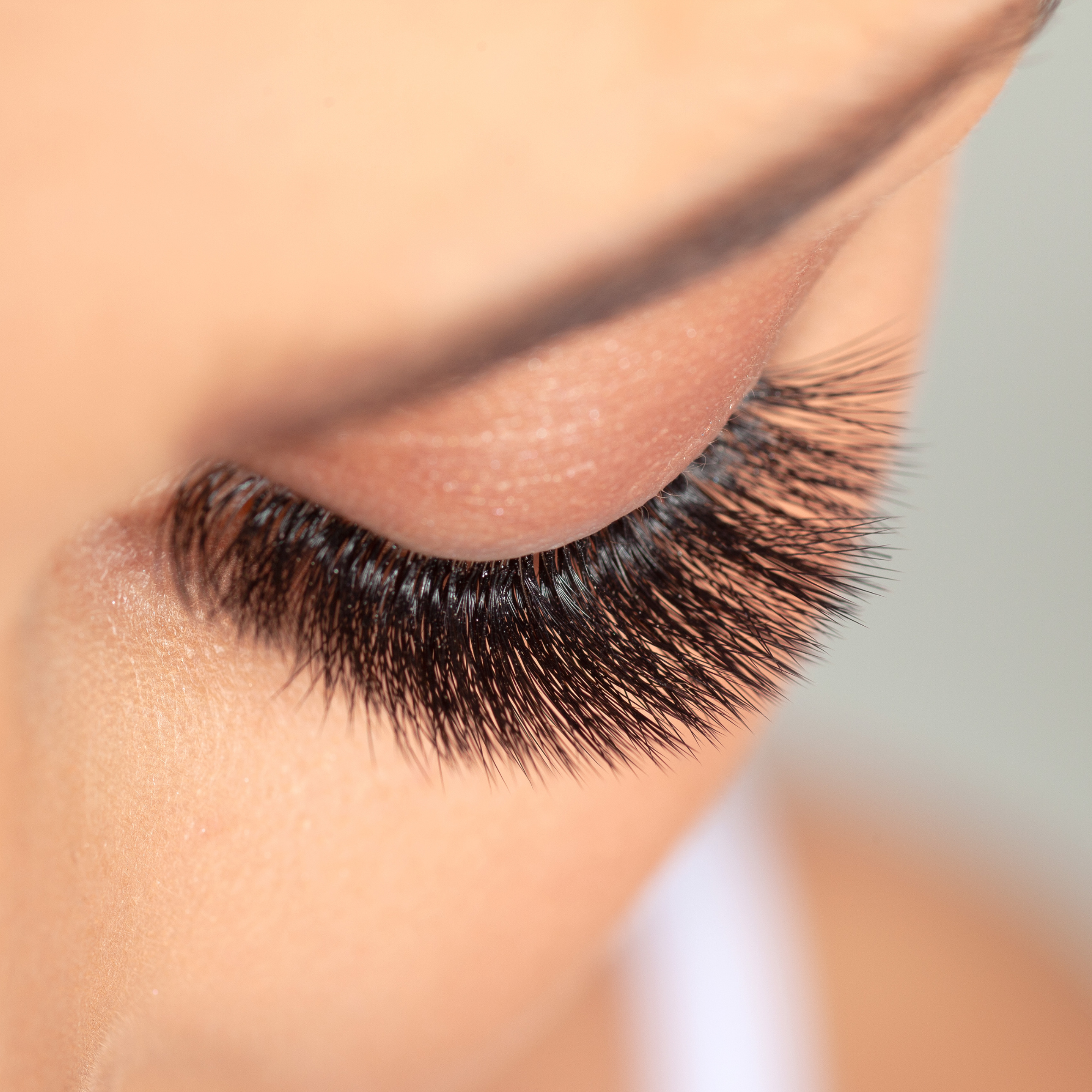 RITALASH Wimpernverlängerungs-Set Für Zuhause – Mit 640 Büscheln, Kleber, Pinzette & Versiegelung