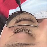 Ergonomisch geformter Wimpern-Halbmond-Spiegel